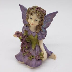Dezine Fairy Collection 1993 The Garland Fairy Hand Painted Figurine No. 5577